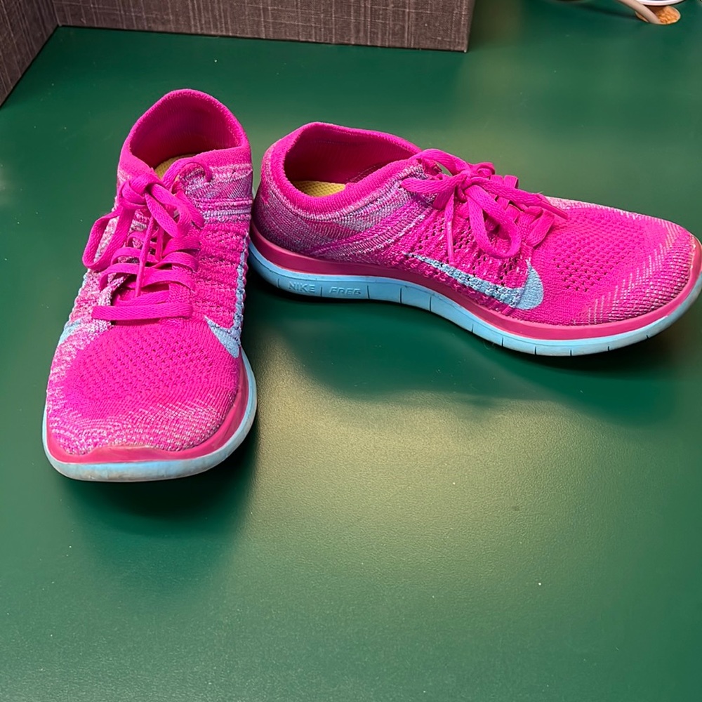 Nike Free 4.0 Flyknit size 6